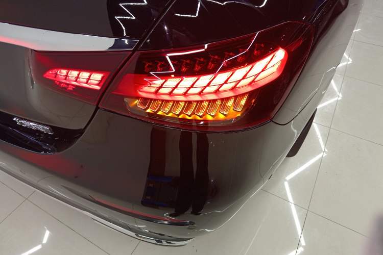 Used Mercedes-Benz E-Class 2021 E 300 L Stylish Model
