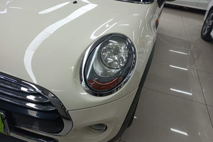 Used  MINI 2016 1.5T COOPER Five-Door Edition
