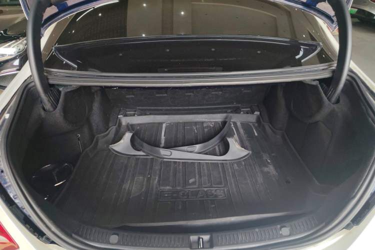 Used Mercedes-Benz E-Class 2019 E 200 L Sport Edition