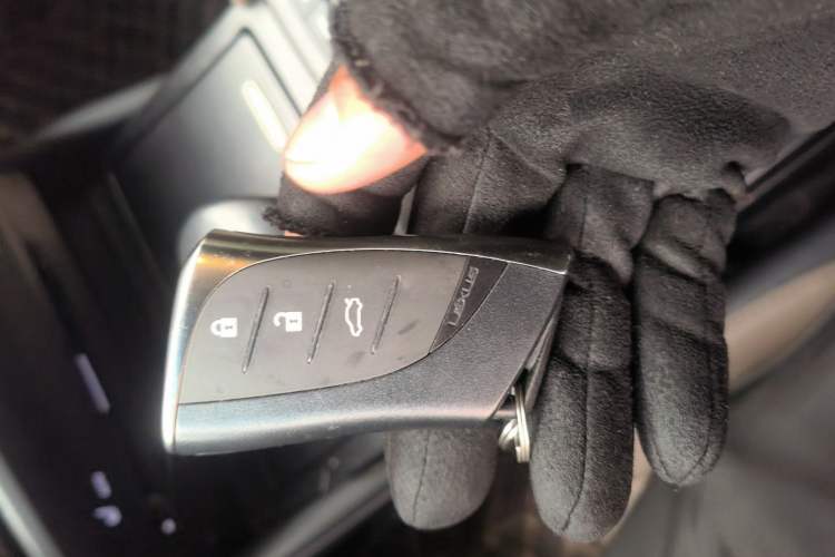 Used Lexus ES 2022 200 Excellence Edition
