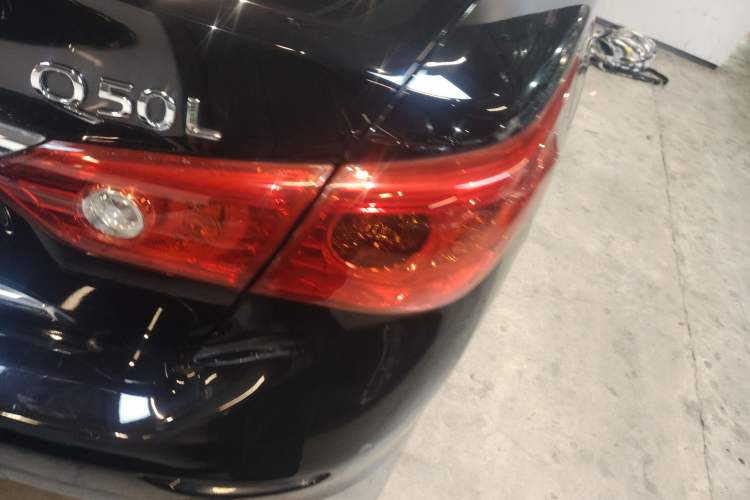 Used Infiniti Q50L 2016 2.0T Ambition Edition
