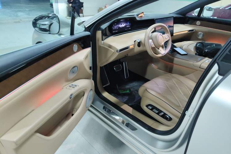 Used Hima Stelato S9 2024 All-Electric Ultra Four-Wheel-Drive Flagship Edition