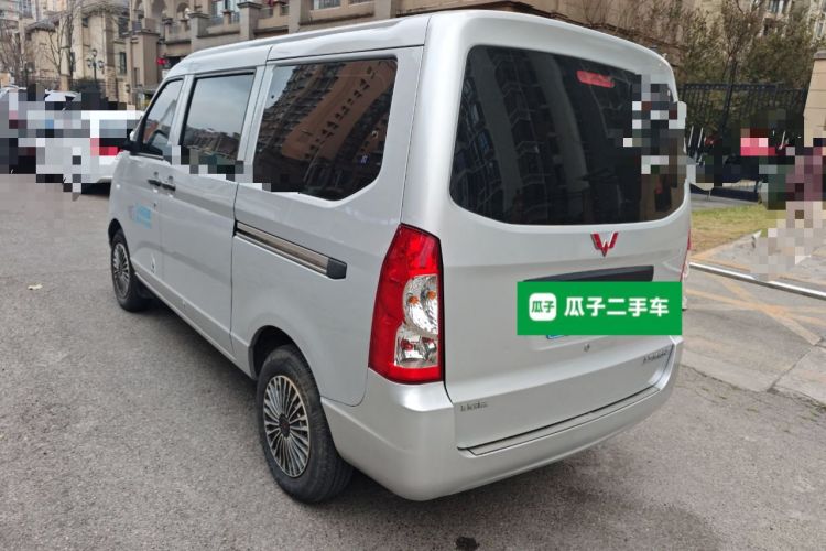 Used Wuling Rongguang S 2023 1.5L Base Version 5/7 Seats
