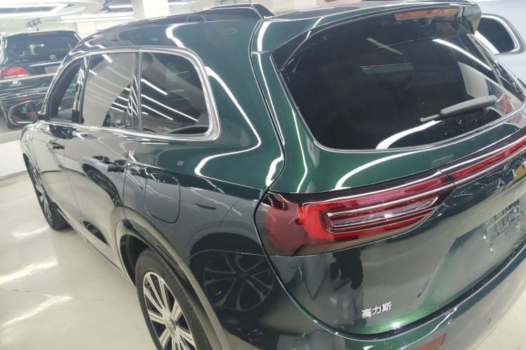 Used Hima AITO M7 2024 1.5T Intelligent Driving Rear-Drive Ultra Version 6 Seats
