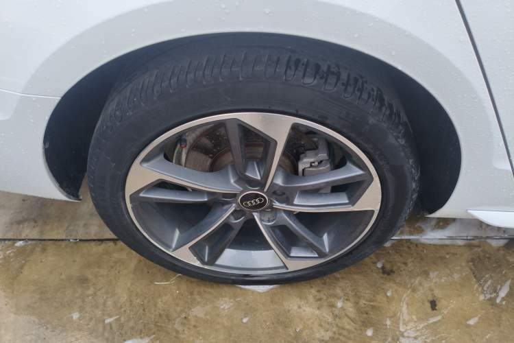 Used Audi A4L 2022 40 TFSI Fashion Dynamic Model