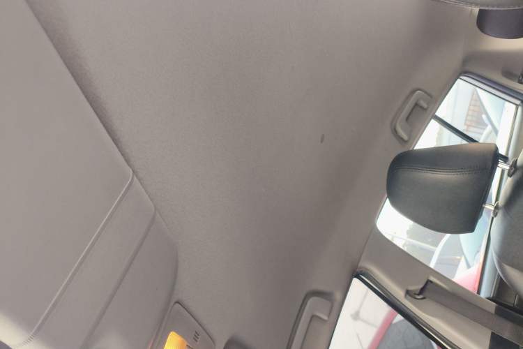 Used Toyota YARiS L 2014 1.3E Automatic Charm Edition
