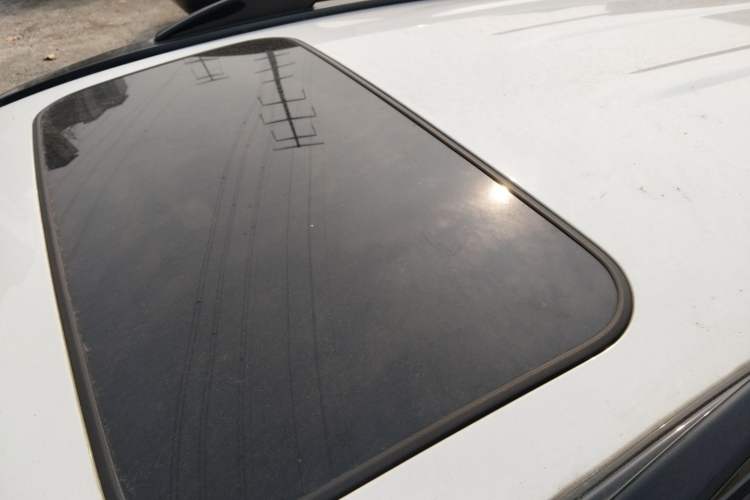 Used Haval H6 2016 Upgraded Model 1.5T Automatic Two-Wheel Drive Elite Version
