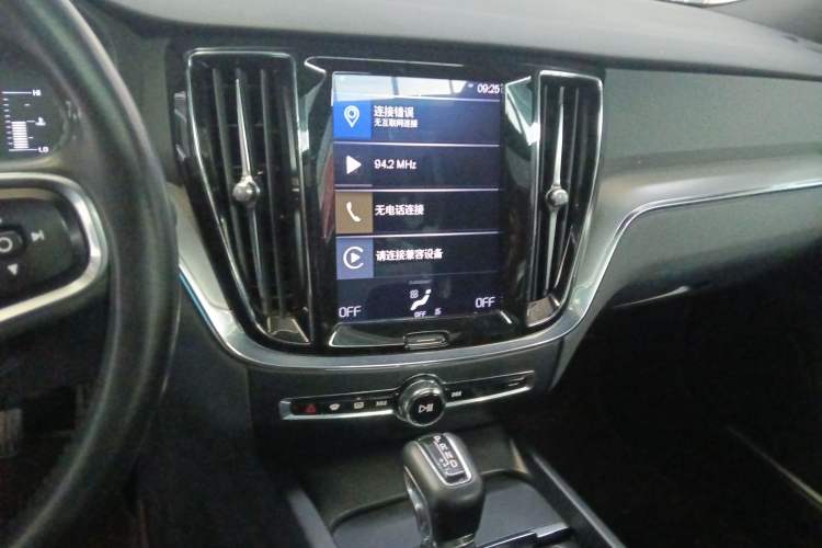 Used Volvo S60 2020 T4 Zhiyi Luxury Edition