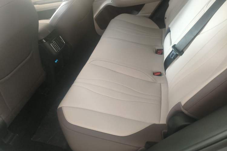Used BYD Song PLUS New Energy 2025 DM-i 112KM Prestige Model
