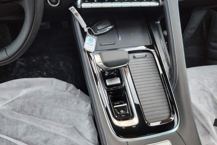 Used Geely Auto Preface 
