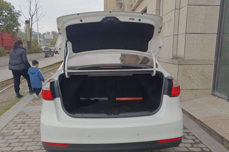 Used Kia K3 2017 1.6L Automatic 15th Anniversary Special Edition GLS
