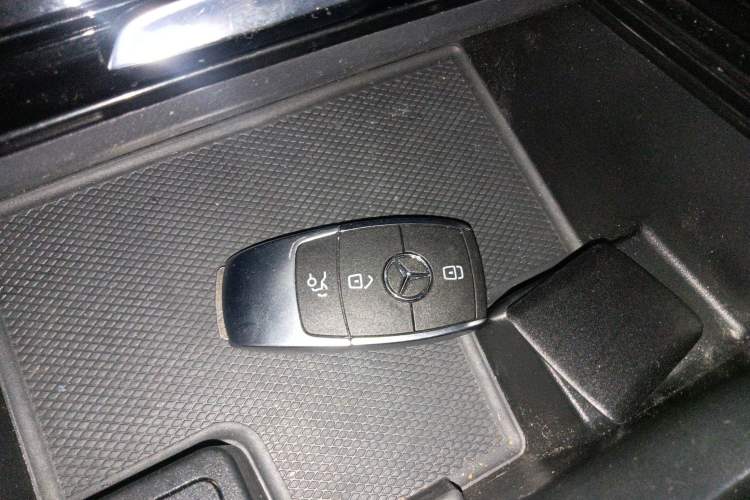 Used Mercedes-Benz A-Class 2021 A 200 L Sport Sedan Fashion Model