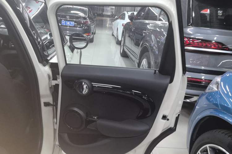 Used  MINI 2021 1.5T COOPER Racing Edition Five-Door Model
