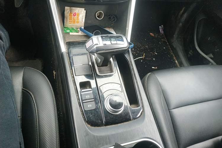 Used Great Wall Poer 2021 2.0T Commercial Version Automatic Diesel Two-Wheel Drive Navigation Type Long Bed – GW4D20M
