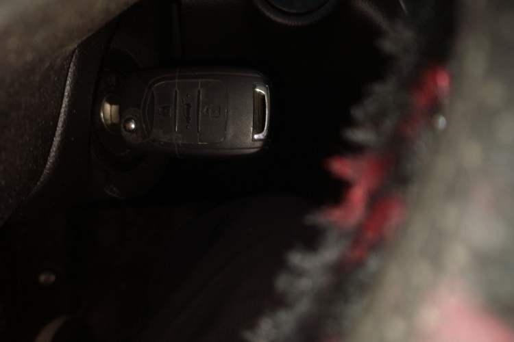 Used Wuling Hongguang S3 2018 1.5L Manual Comfort Model China V Standard
