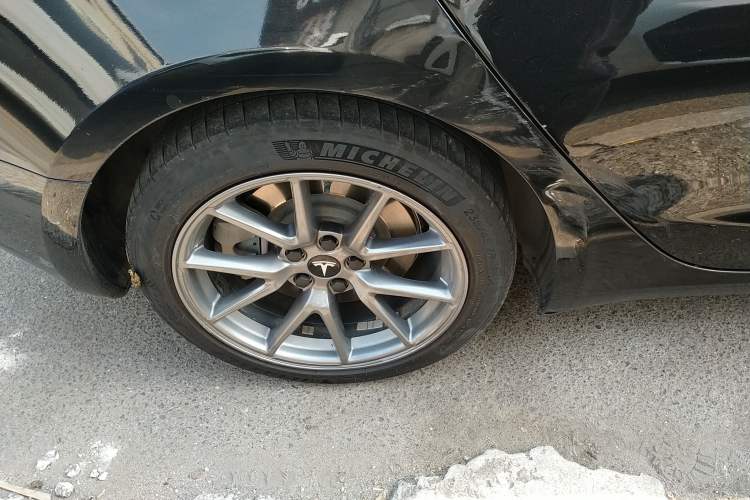 Used Tesla Model 3 2022 Rear-Wheel-Drive Version
