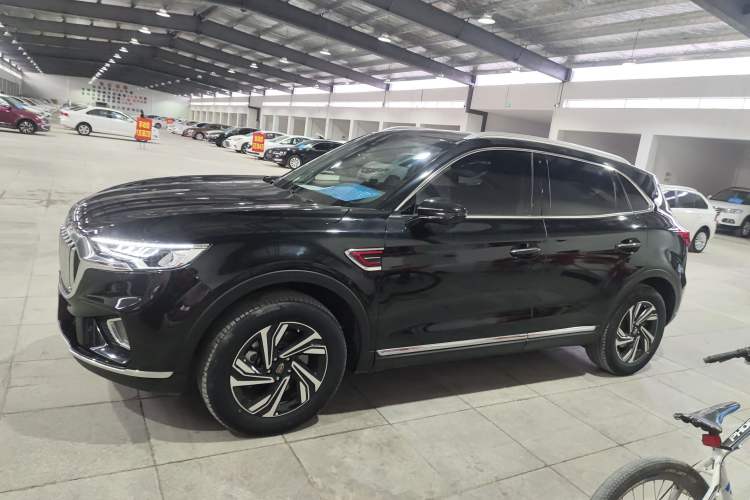 Used Hongqi HS5 2022 Revised Version 2.0T Smart Connect Flagship Edition
