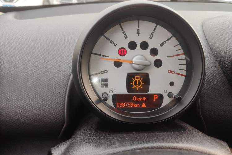 Used  Countryman 2014 1.6L COOPER Fun
