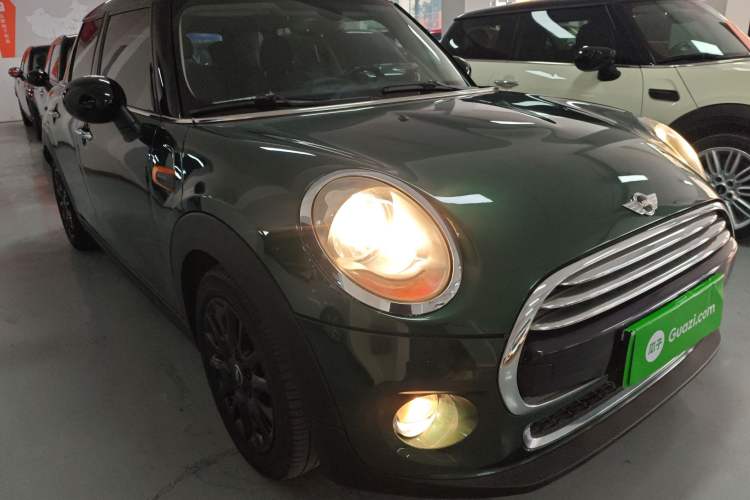 Used  MINI 2016 1.5T COOPER Five-Door Edition
