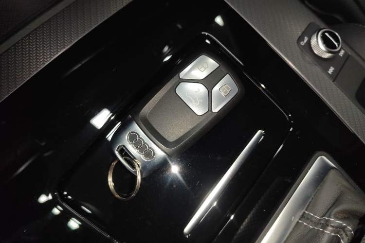 Used Audi Q5L 2025 40 TFSI Luxury Dynamic Edition