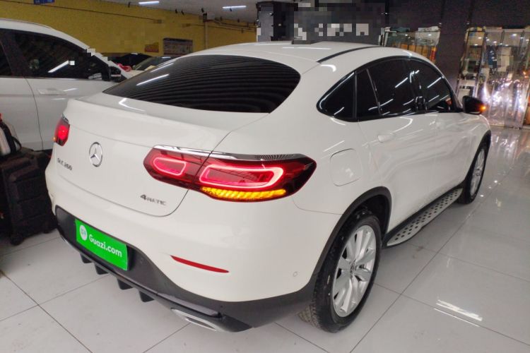 Used Mercedes-Benz GLC Coupe 2021 GLC 260 4MATIC Coupe SUV
