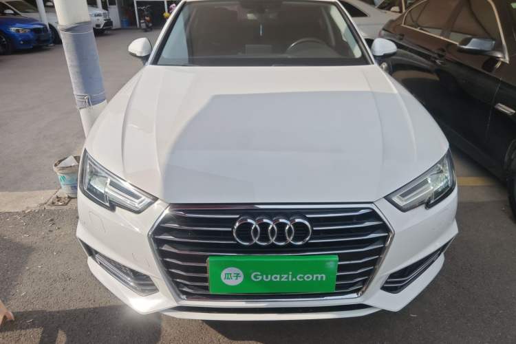 Used Audi A4L 2019 40 TFSI Ambition Version China V