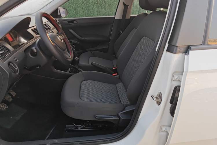 Used Volkswagen Santana 2021 1.5L Manual Fashion Edition
