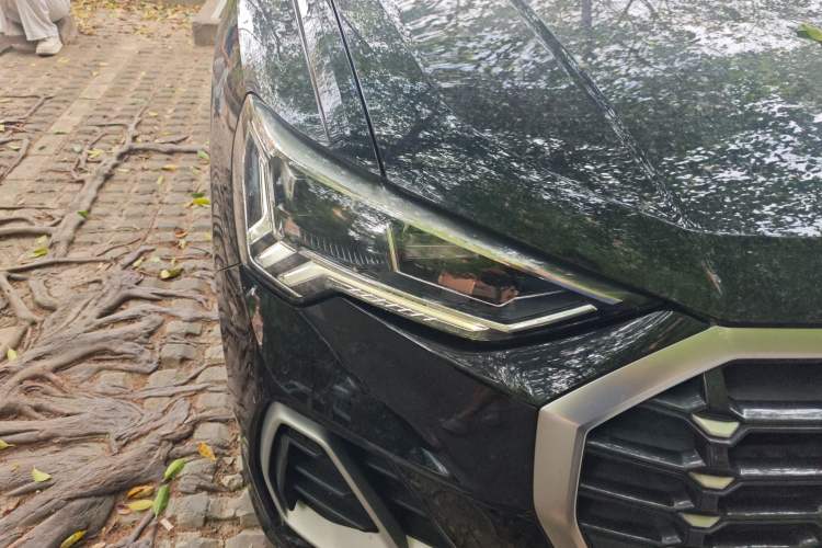 Used Audi Q3 2021 35 TFSI Fashion Dynamic Model