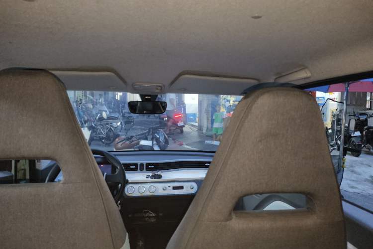 Used Wuling Hongguang MINIEV 2021 Macaron Premium Model – Lithium Iron Phosphate
