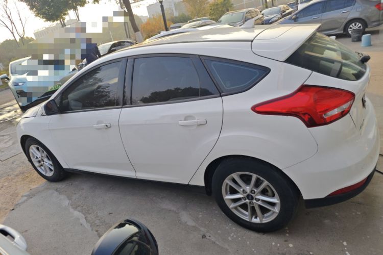 Used Ford Focus 2017 Hatchback 1.6L Automatic Fashion Edition Smart Drive Version