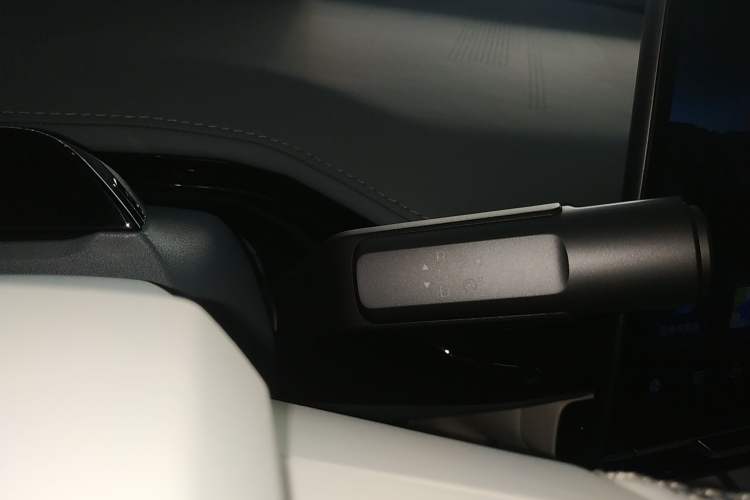 Used  GT 2023 560 Rear-Drive Seven-Wing Edition
