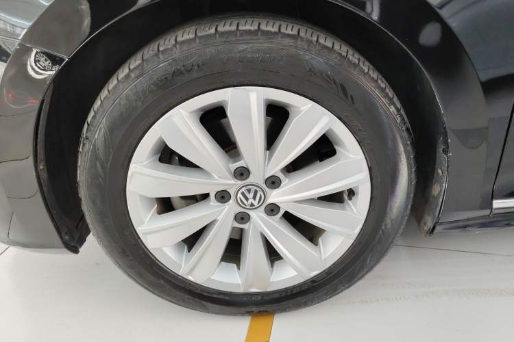 Used Volkswagen Passat 2019 330TSI Elite Edition China VI
