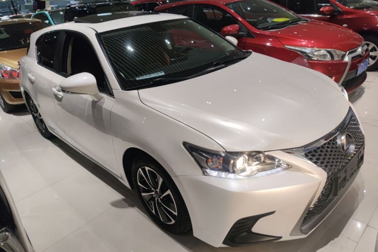 Used Lexus CT 2017 CT200h Comfort Edition Monochrome China V Standard
