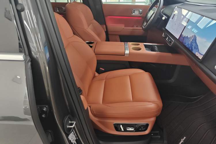 Used Li Auto L9 2022 Max model
