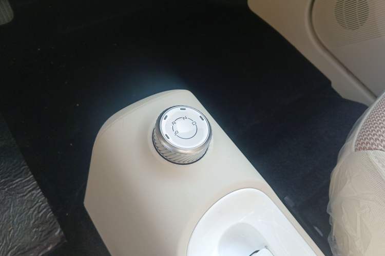 TDK.VehicleDetails.img