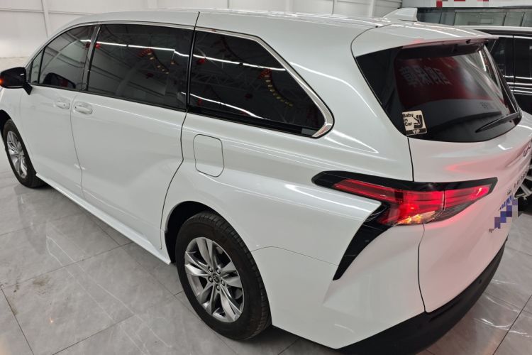 Used Toyota Sienna 2024 2.5L Hybrid Comfort Edition
