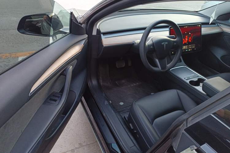 Used Tesla Model 3 2022 Rear-Wheel-Drive Version