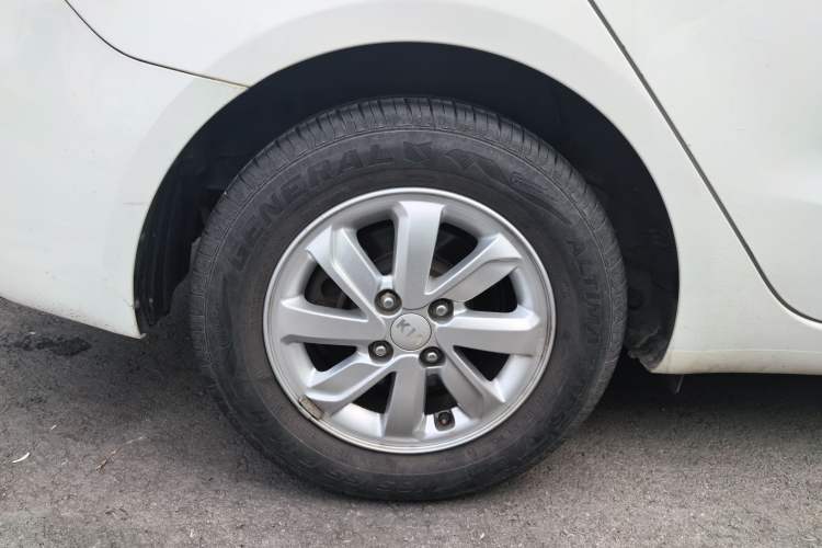 Used Kia K2 2015 Sedan 1.4L Automatic GLS