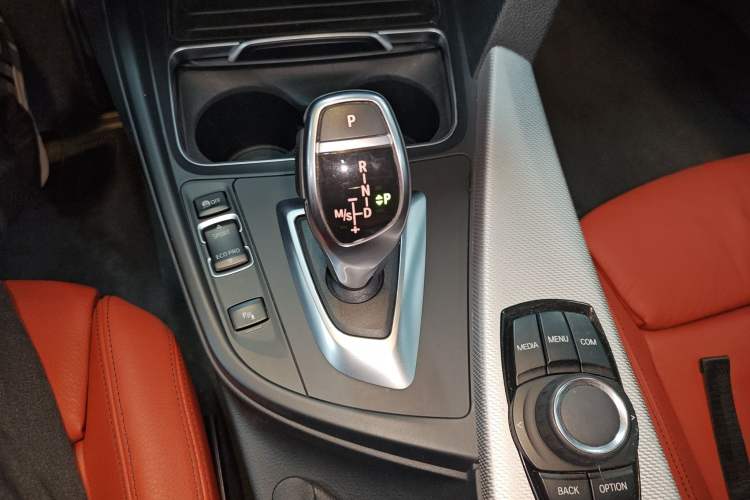 Used BMW 3 Series 2019 320i M Sport Package
