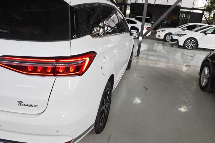 Used BYD Song MAX New Energy 2022 DM-i 105KM Executive Edition