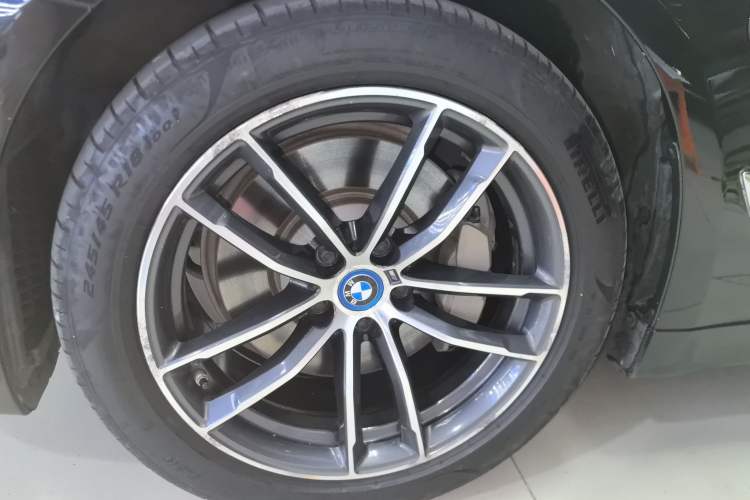 Used BMW 5 Series New Energy 2022 535Le M Sport Package
