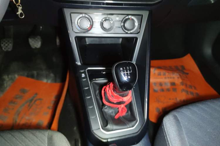 Used Volkswagen Lavida 2023 New Sharp 1.5L Manual New Comfort Edition
