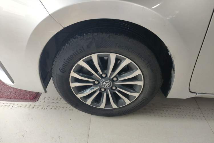 Used Toyota Corolla 2017 Revised Version 1.2T S-CVT GL
