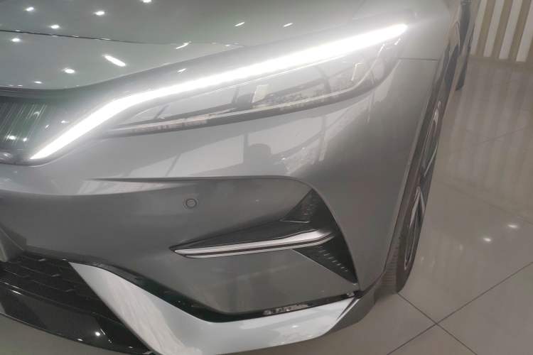 Used BYD Song L EV 2025 Intelligent Driving Version 662 km LiDAR Excellence Edition