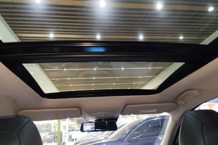 Used Nissan X-Trail 2017 2.5L CVT Luxury Edition 4WD
