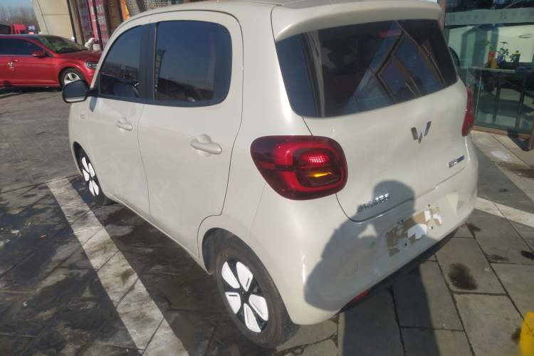 Used Wuling Hongguang MINIEV 2025 Four-Door Version Advanced Edition
