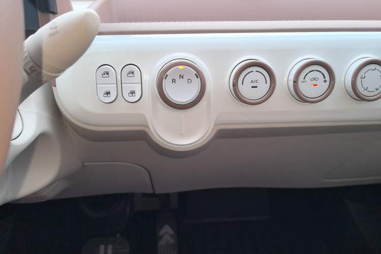 Used Bestune Pony 2026 222km Colorful Horse