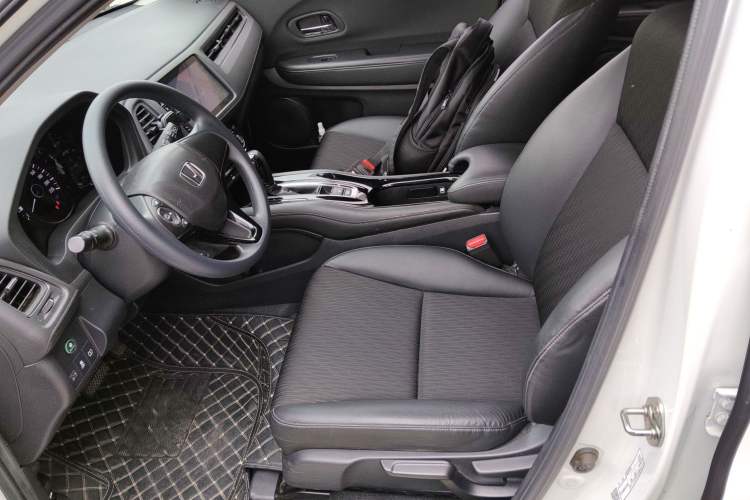 Used Honda Vezel 2019 1.5L CVT Pioneer Edition China V
