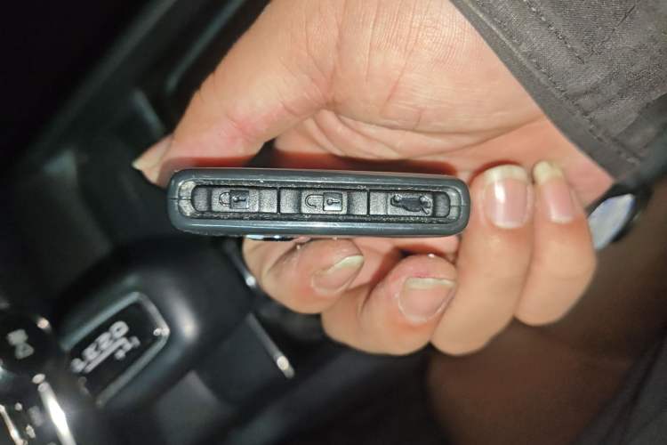 Used Volvo XC60 2019 T5 4x4 Smart Edition China VI Standard
