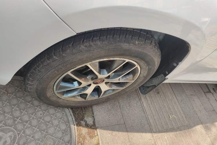 Used BYD Song 2017 Gaishe Upgrade Edition 1.5TID Automatic Elite Model
